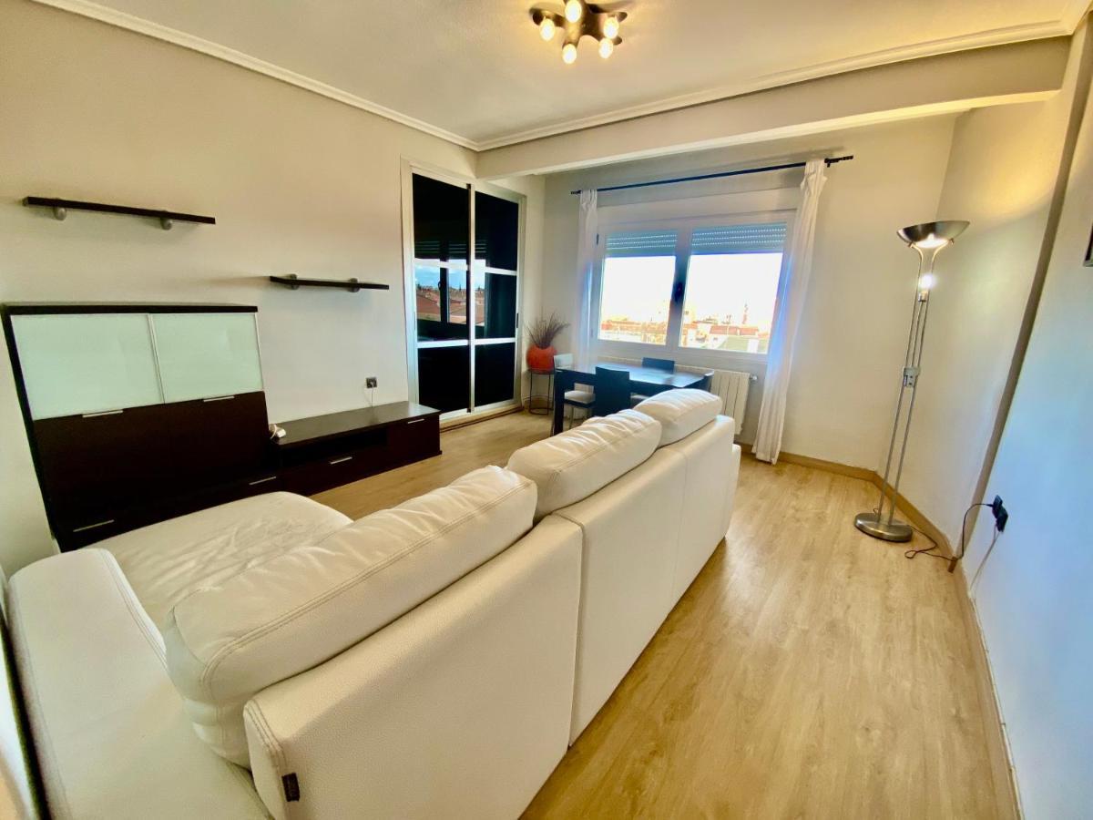 El Apartamento De Eva Apartment Medina del Campo Exterior photo